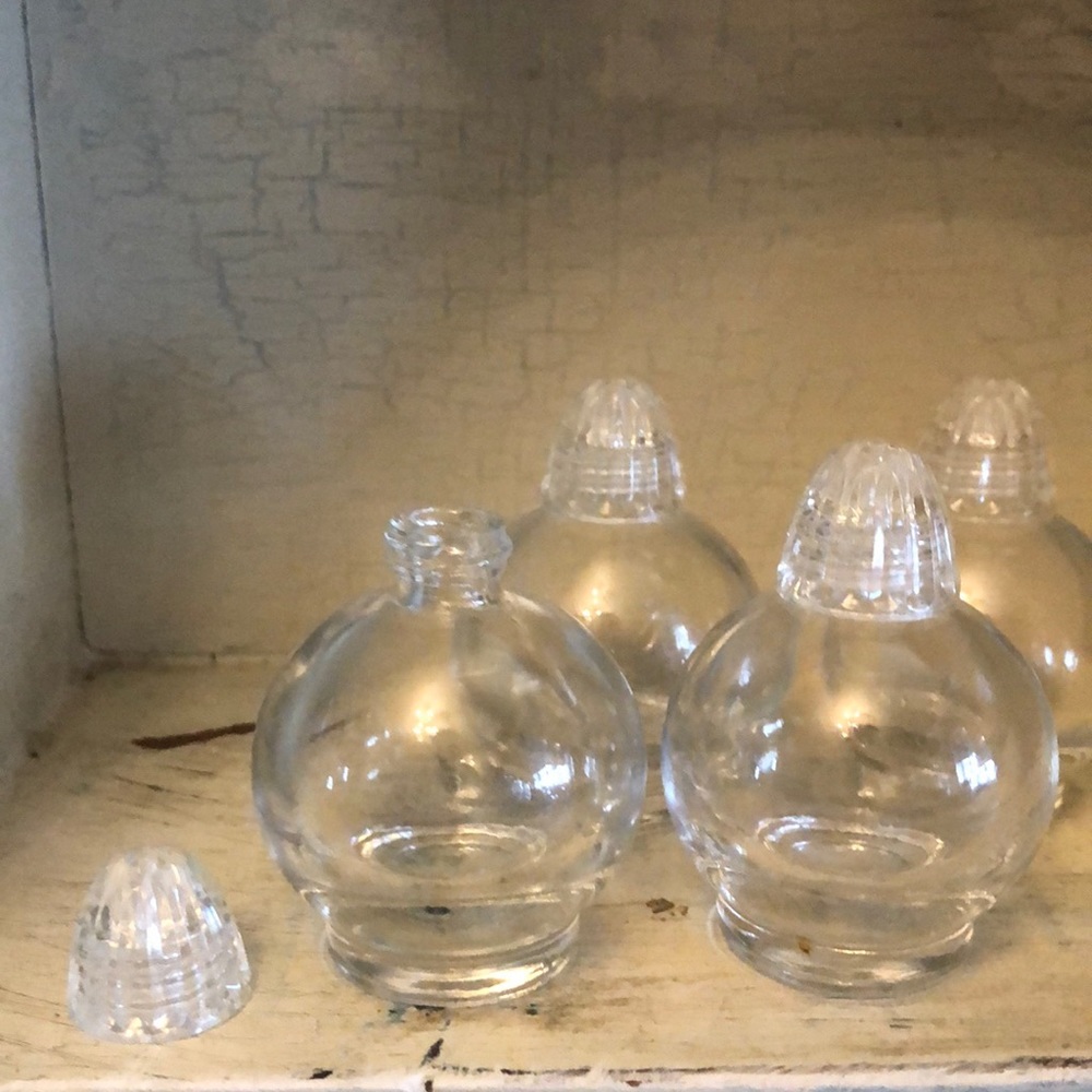Vintage irice mini salt and pepper clear glass/ decor/oils